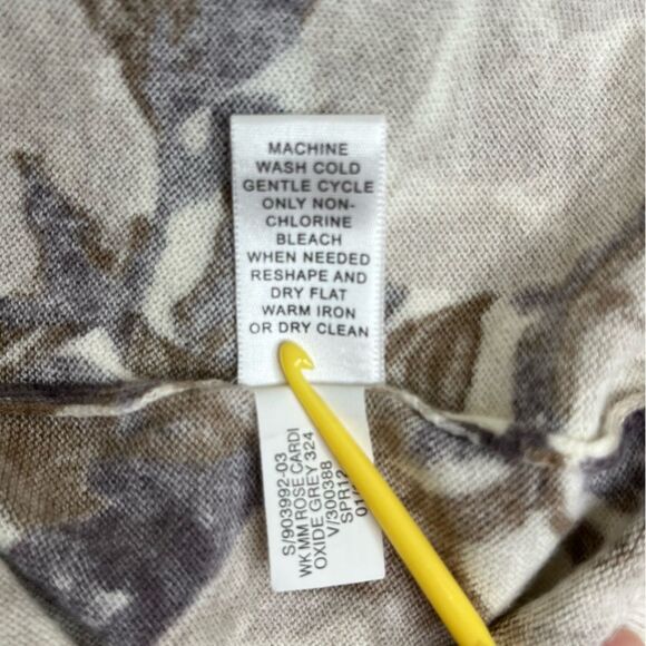 Banana Republic Mad Men Rose Button Up Cardigan Oxide Grey Neutrals Women Medium - Picture 9 of 13